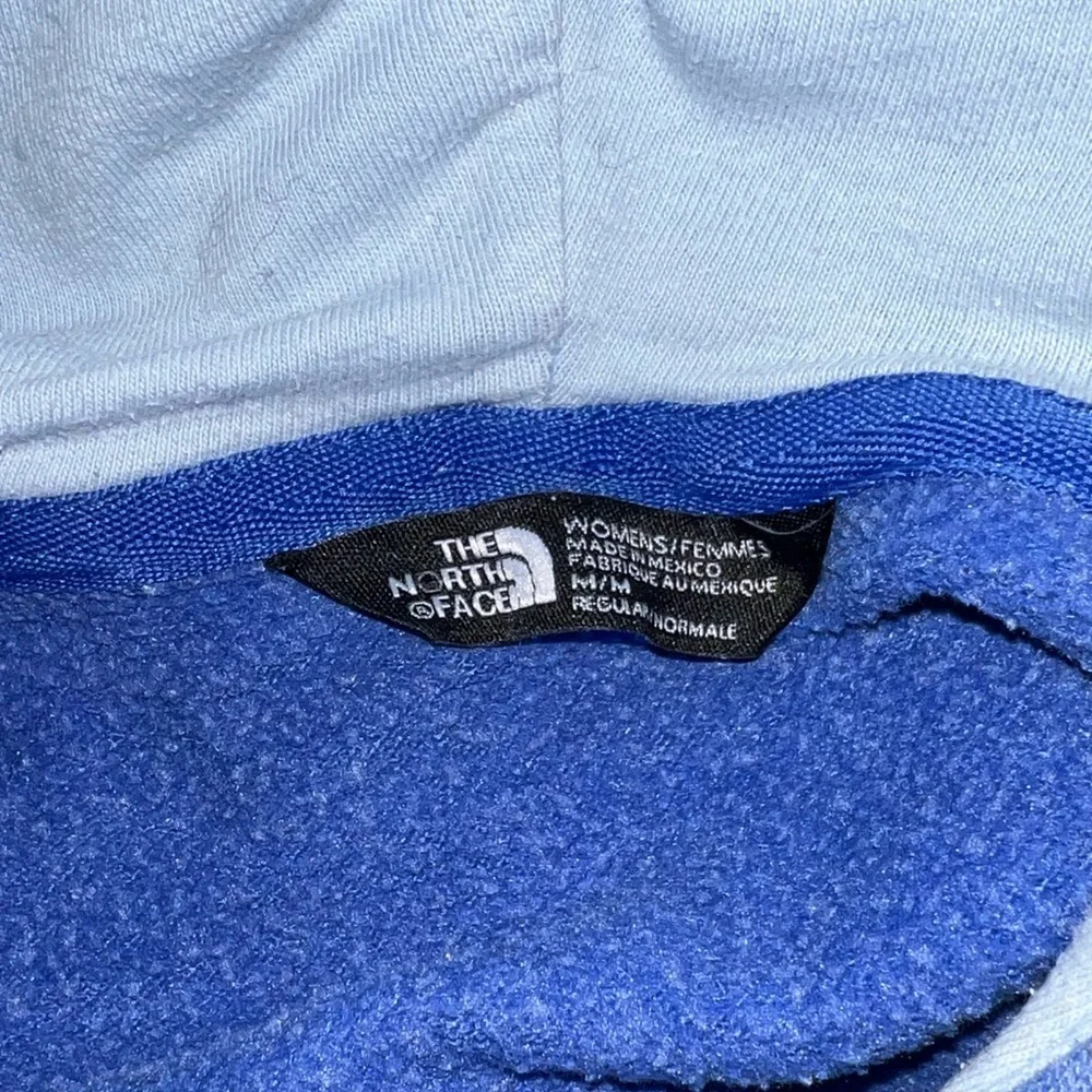 The North Face hoodie - medium - Picture 3 of 3